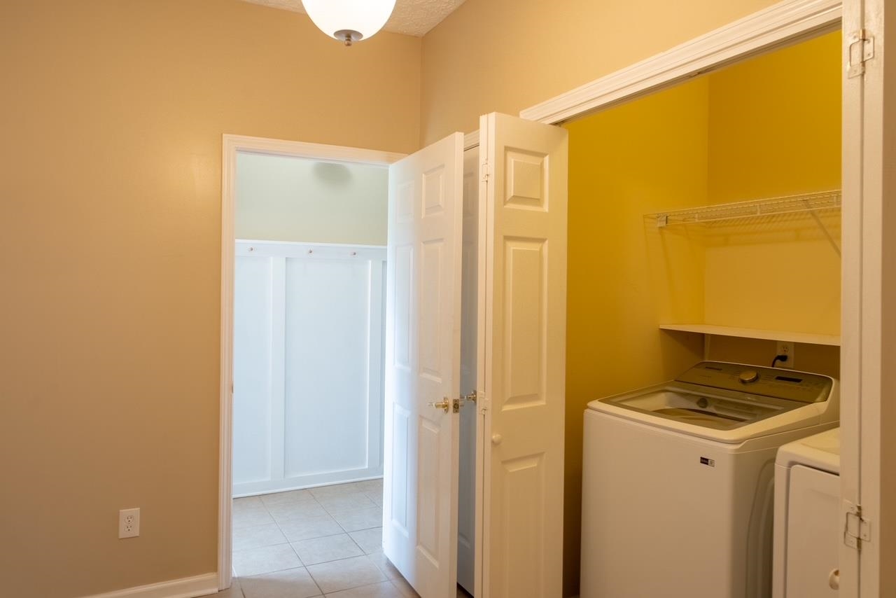 1309 Dominoe Trail Foley, AL 36535 - Photo 9 of 16 Laundry