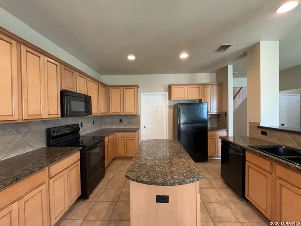 $2,550 | 9850 Gazelle Ford, San Antonio, TX 78251