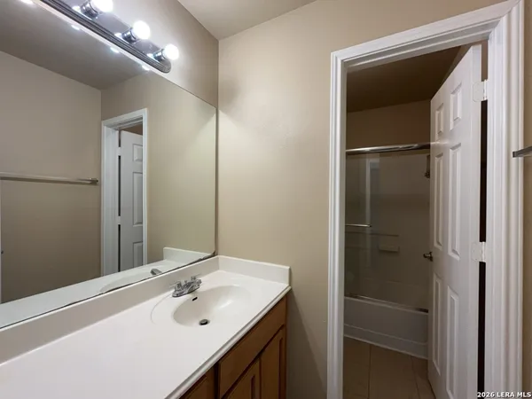 $2,550 | 9850 Gazelle Ford, San Antonio, TX 78251