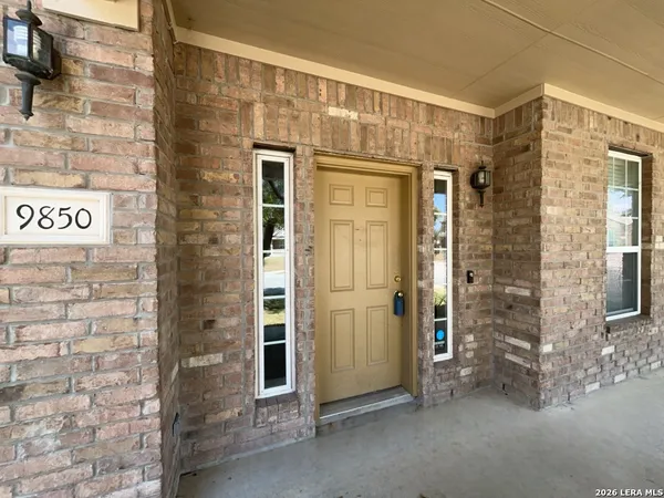 $2,550 | 9850 Gazelle Ford, San Antonio, TX 78251