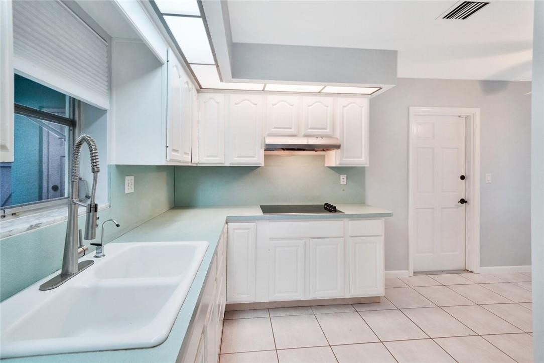 818 Southwest 5th Street Boca Raton, FL 33486 - Photo 11 of 34 Photo 11