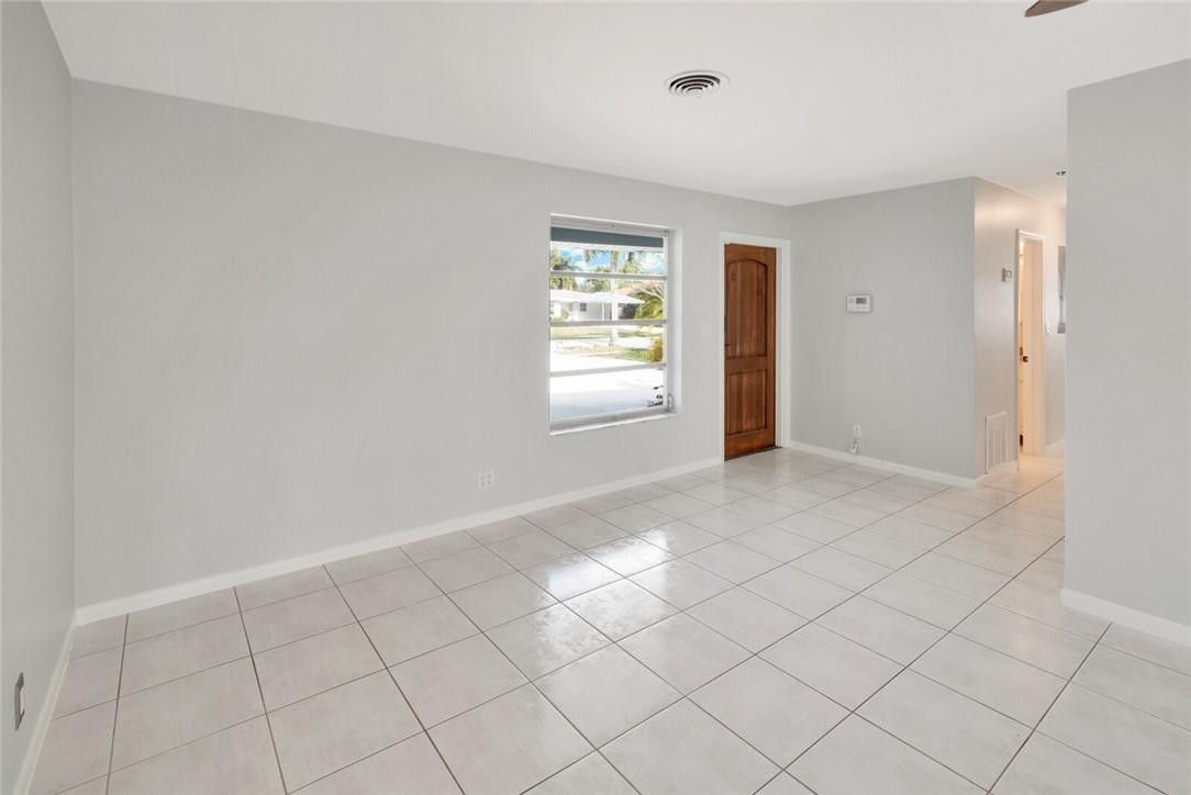 818 Southwest 5th Street Boca Raton, FL 33486 - Photo 5 of 34 Photo 5