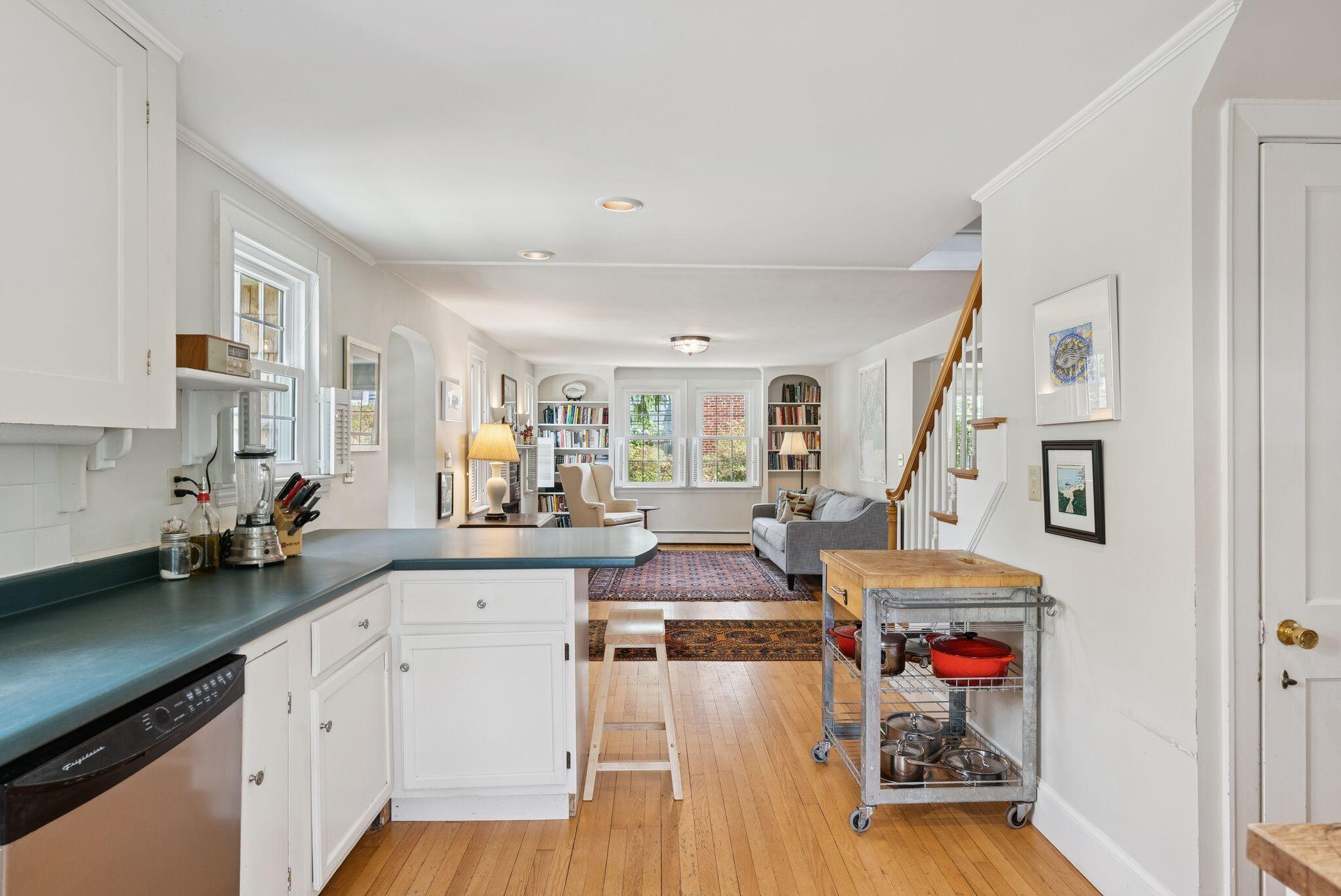 20 Elmwood Road Cape Elizabeth, ME 04107 - Photo 14 of 55 38_DSC06381