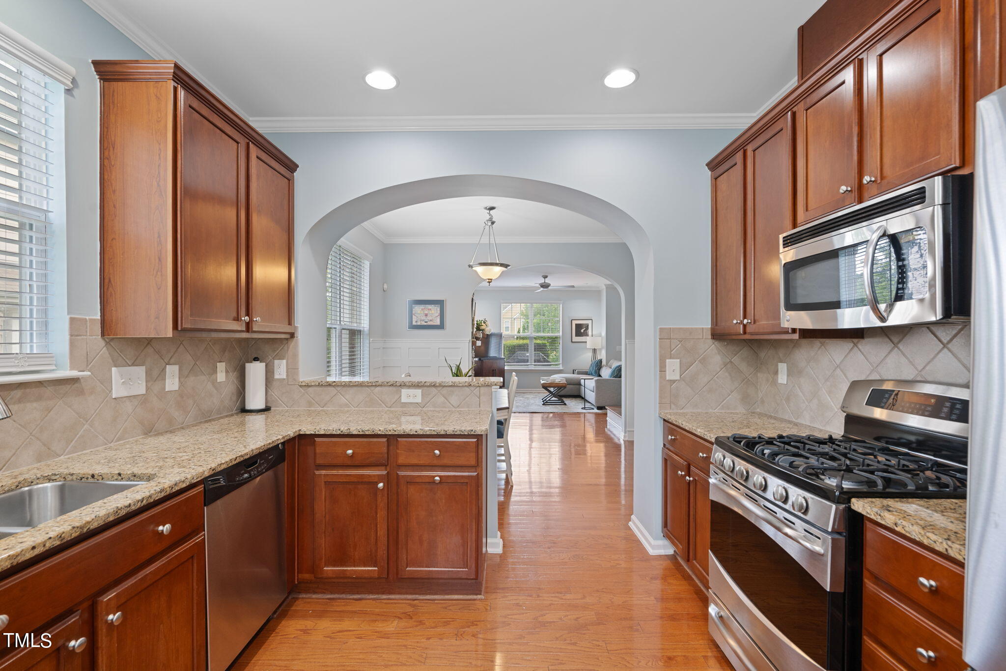 9161 Wooden Road Raleigh, NC 27617 - Photo 12 of 32 29-web-or-mls-DSC00032