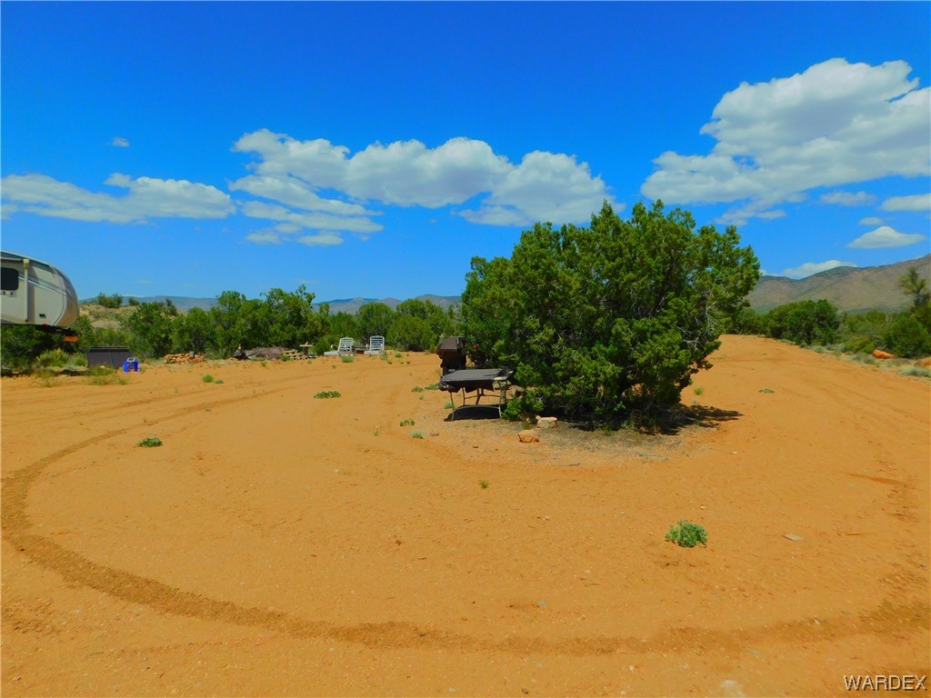 14605 East Randy Ranch Road Kingman, AZ 86401 - Photo 4 of 10