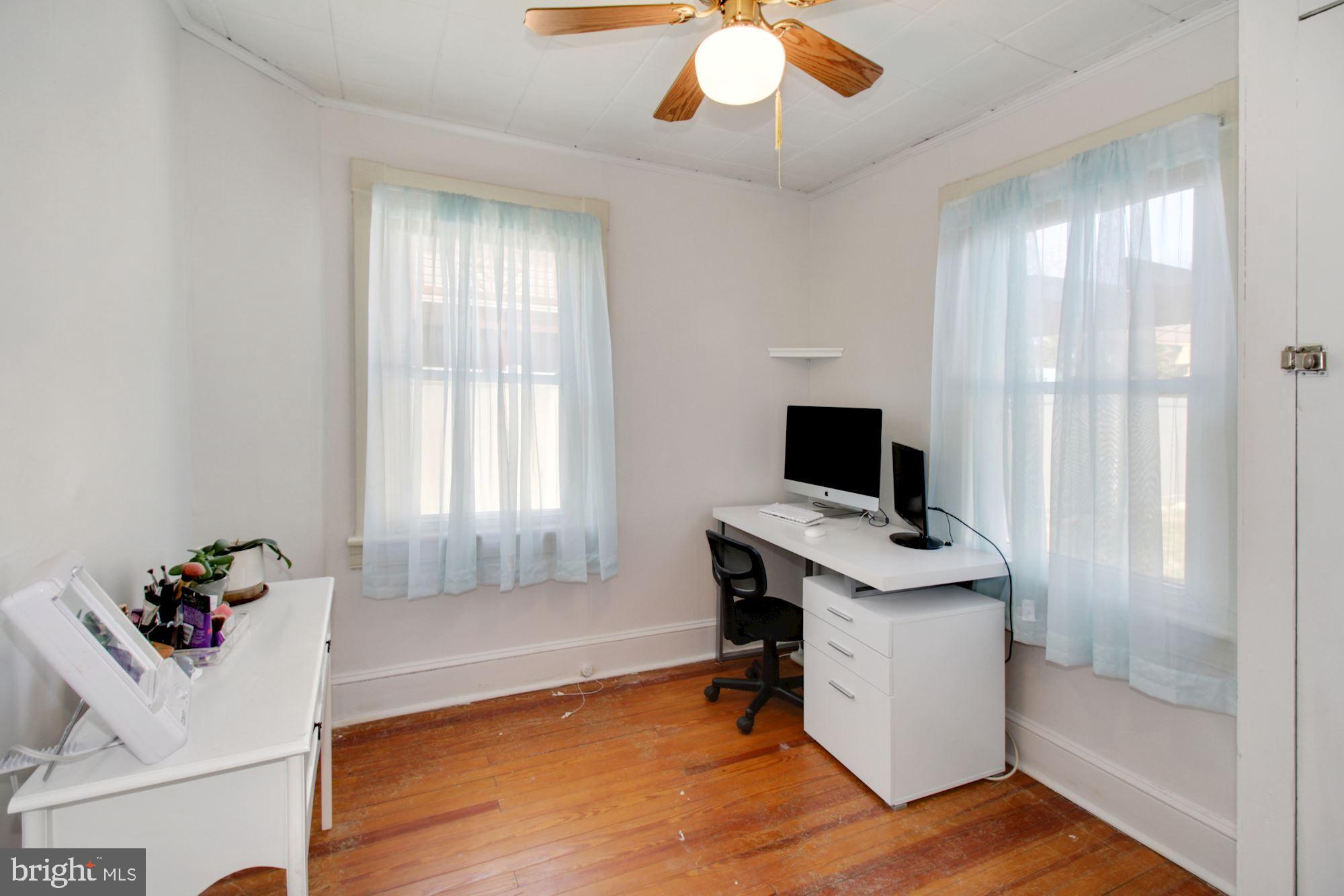 228 Arundel Road Pasadena, MD 21122 - Photo 23 of 32 Second Bedroom