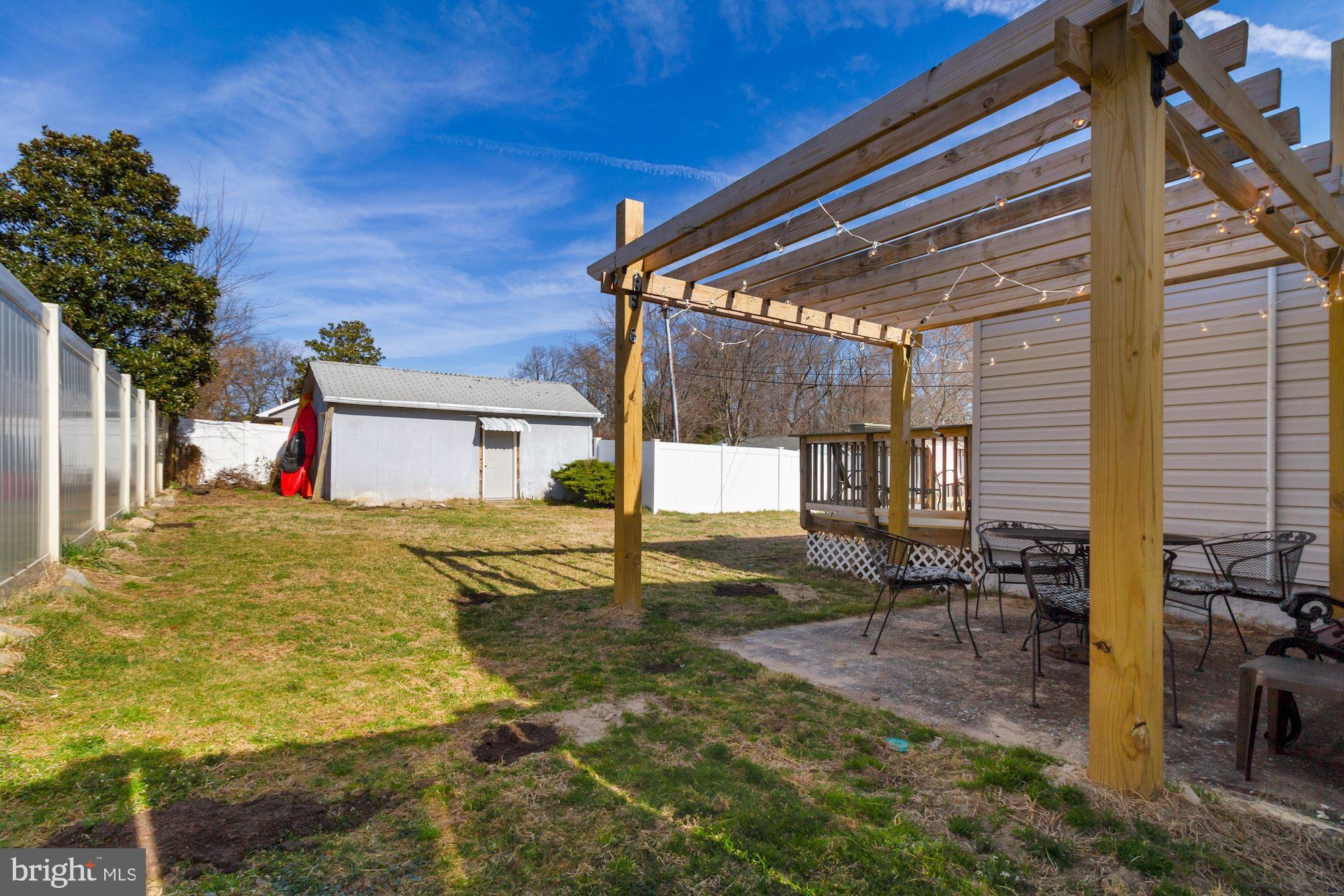 228 Arundel Road Pasadena, MD 21122 - Photo 28 of 32 Spacious and full fenced in yard