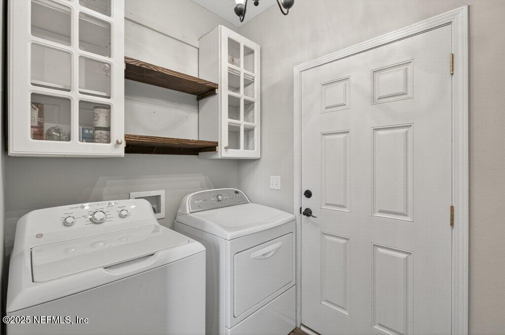 204 Comer Road Palatka, FL 32177 - Photo 38 of 61 a utility room with dryer and washer