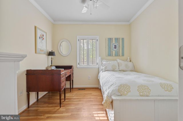 $850,300 | 45 City Gate Lane, Annapolis, MD 21401