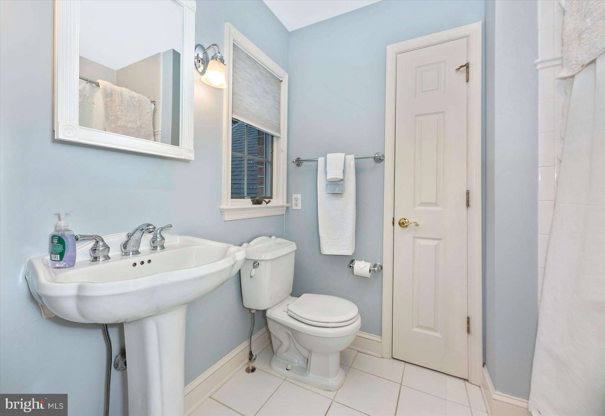 2110 Dixon Road Frederick, MD 21704 - Photo 32 of 57 Third Upper Level Bedroom - Full Private Bath