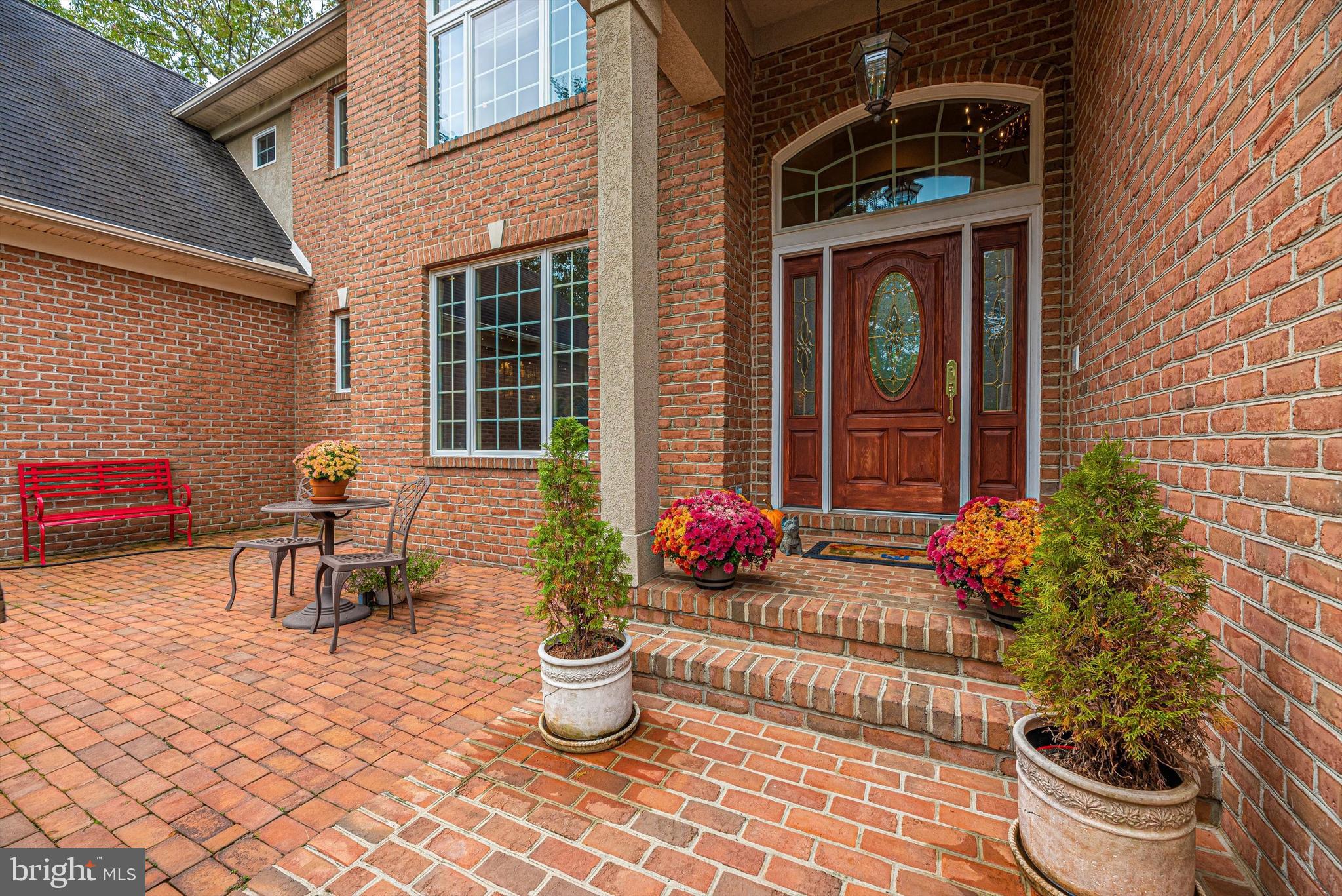2110 Dixon Road Frederick, MD 21704 - Photo 4 of 57 Inviting Covered Front Entrance and Bistro Area