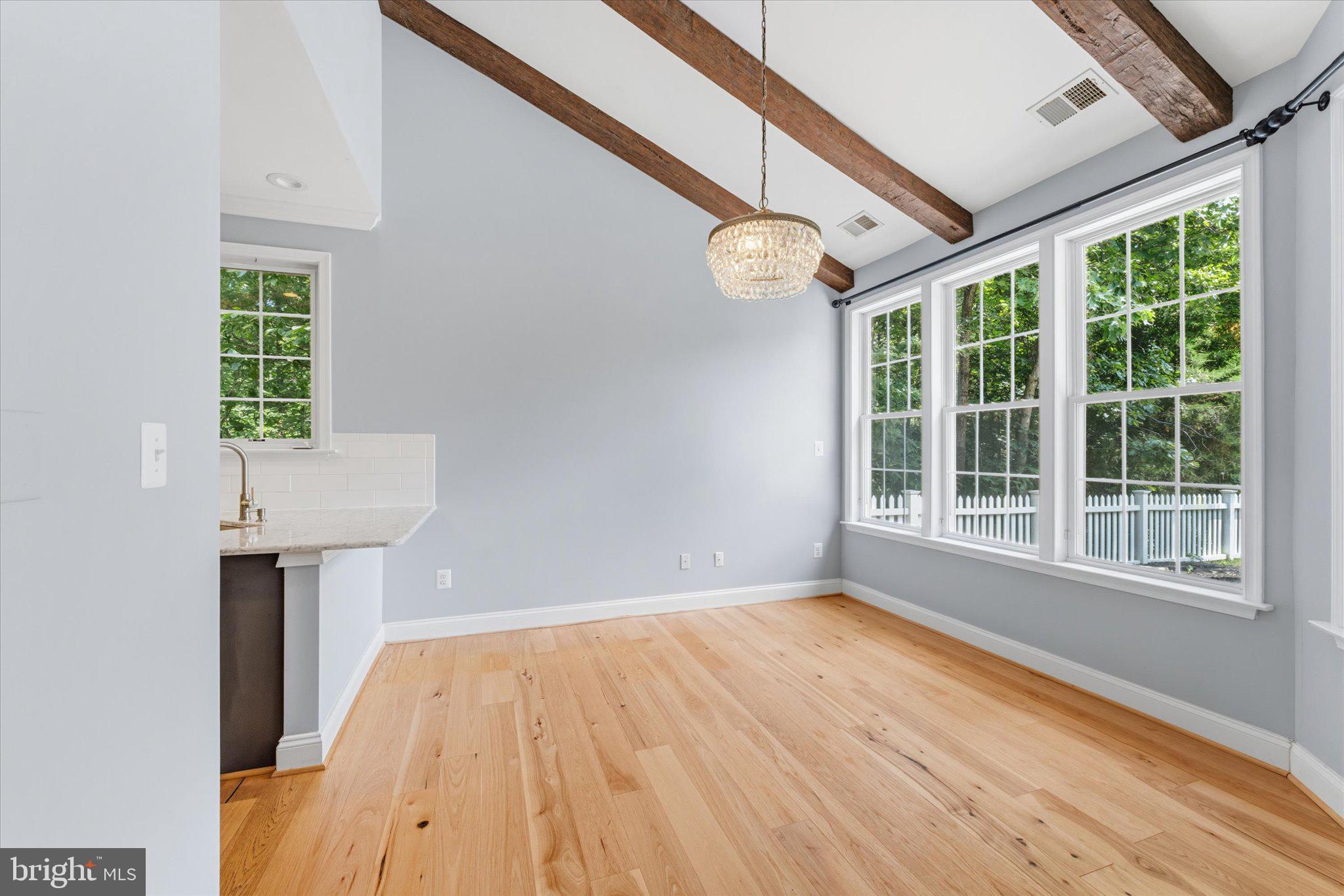6817 Derby Run Way Gainesville, VA 20155 - Photo 8 of 35 dinning room