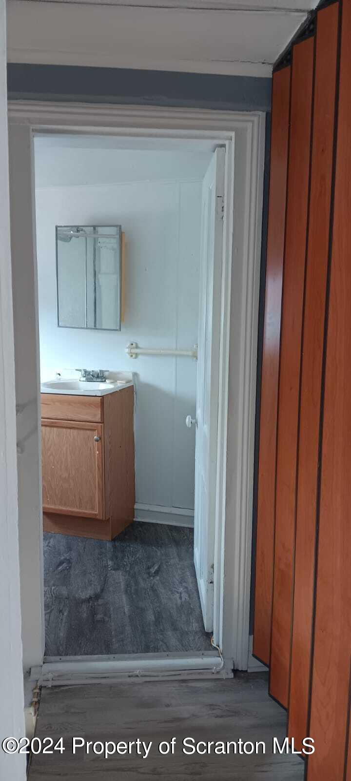 1774 Brick Avenue, Unit 1 Scranton, PA 18508 - Photo 6 of 8 a view of bathroom with bathtub