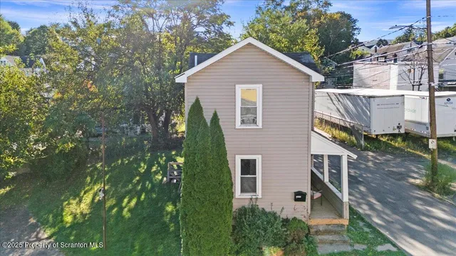 $140,000 | 218 Moyallen Street, Wilkes Barre, PA 18702