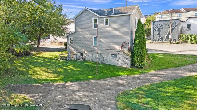$140,000 | 218 Moyallen Street, Wilkes Barre, PA 18702