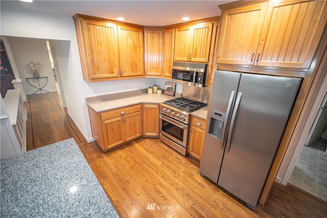 138 Hurricane Ridge Drive Sequim, WA 98382 - Photo 11 of 24 Gallery Image 11