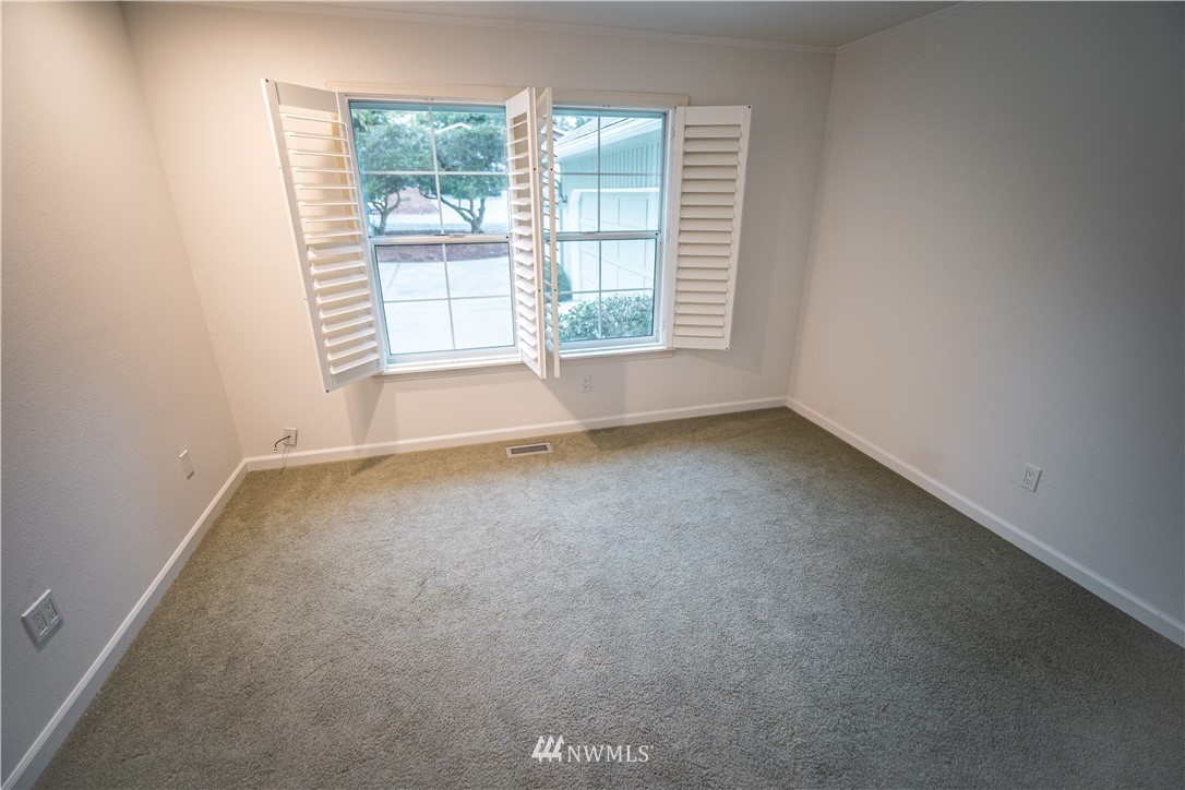 138 Hurricane Ridge Drive Sequim, WA 98382 - Photo 12 of 24 Gallery Image 12