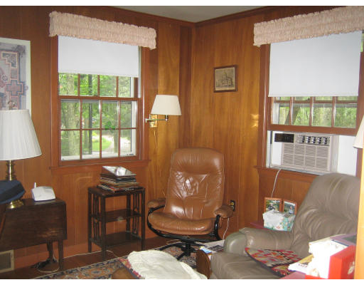23 Yorkshire Road Dover, MA 02030 - Photo 7 of 11 Gallery Image 7
