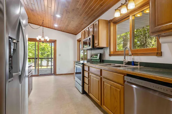 $499,999 | 13384 Barnett Road Southwest, Pillager, MN 56473