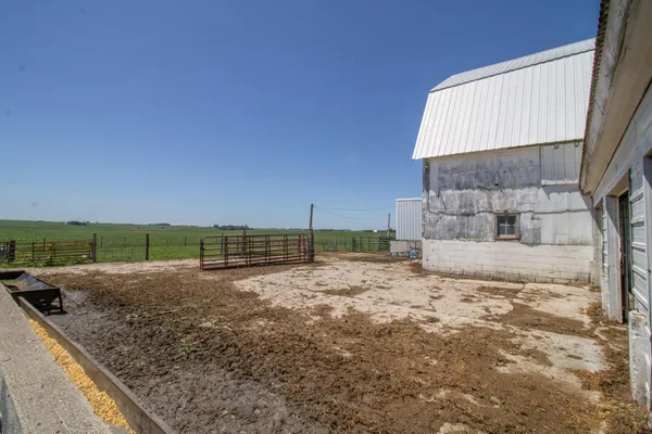 $449,000 | 270 31st Street, Hills, MN 56138