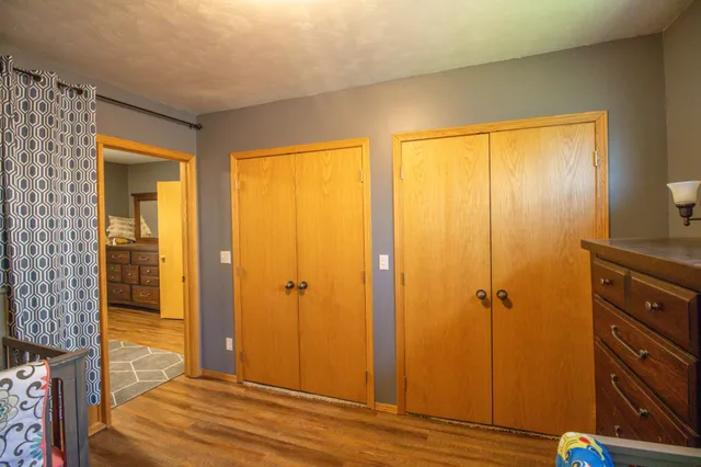 $449,000 | 270 31st Street, Hills, MN 56138