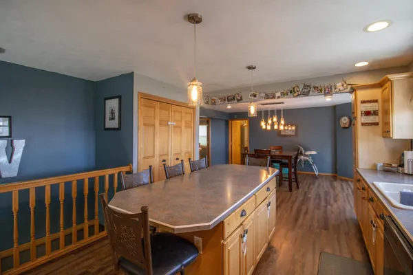 $449,000 | 270 31st Street, Hills, MN 56138