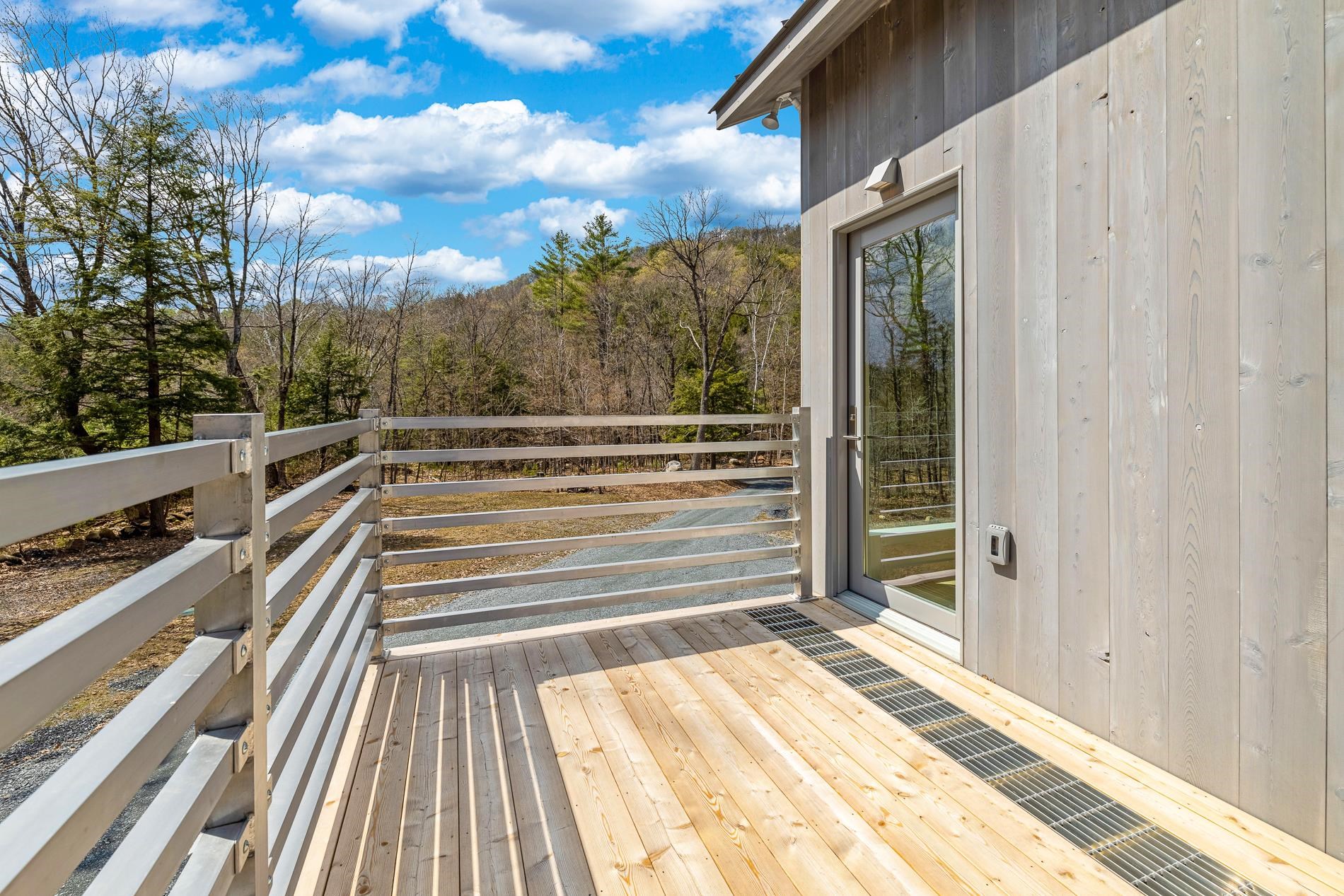 33 Mitchell Brook Road Norwich, VT 05055 - Photo 18 of 40