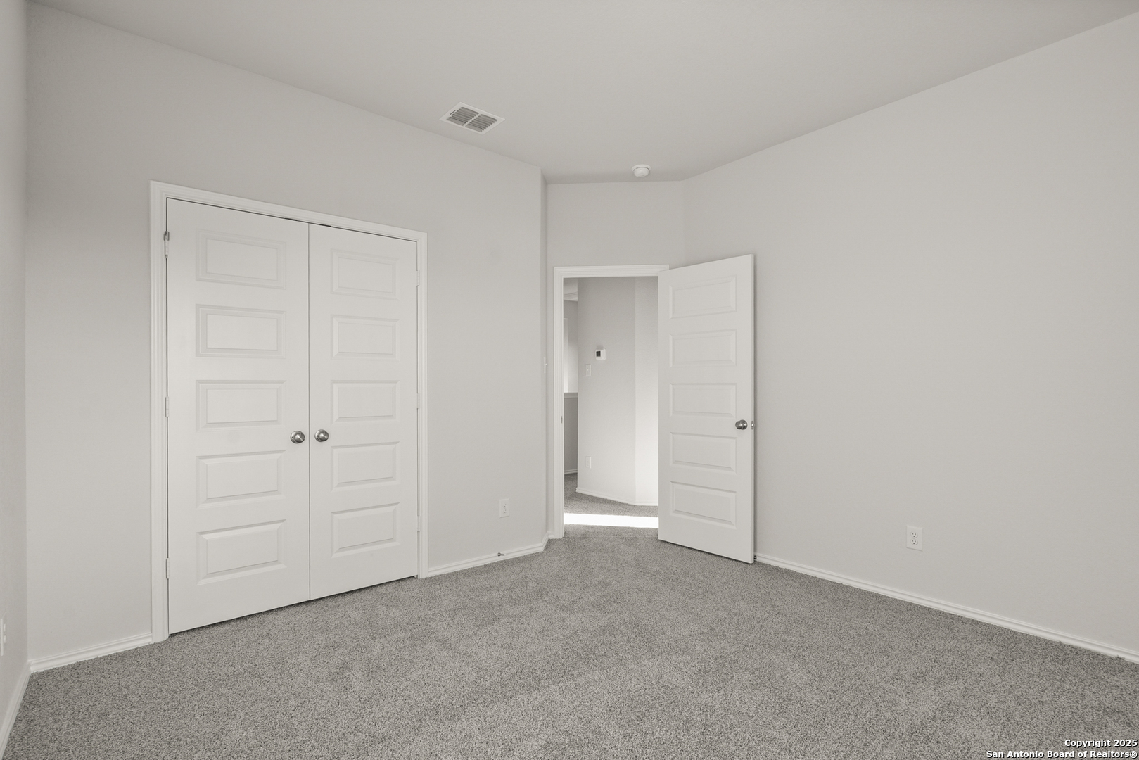 4951 Blue Ranch San Antonio, TX 78222 - Photo 12 of 24 a view of an empty room