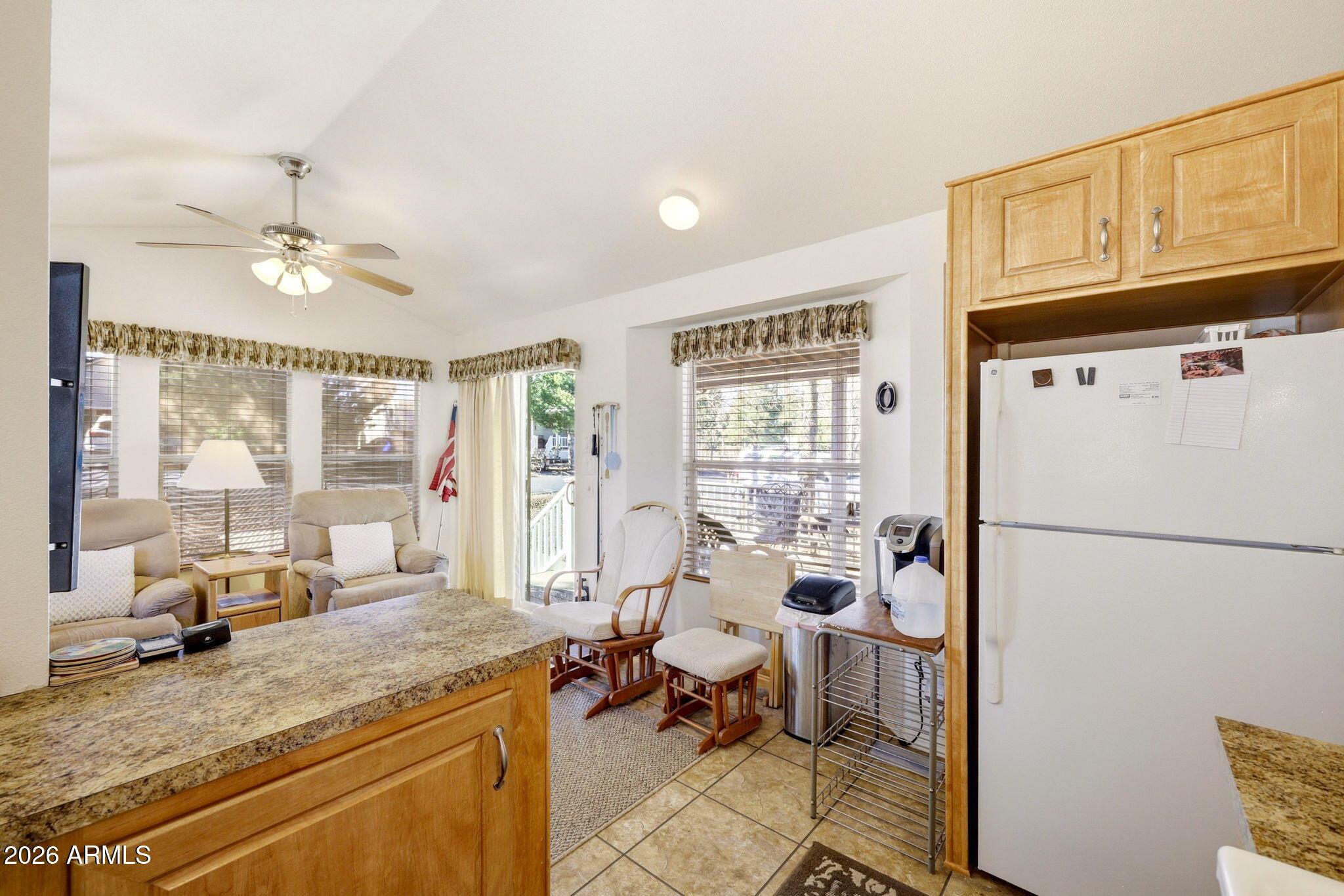 2703 Rustlers Roost Overgaard, AZ 85933 - Photo 14 of 33 2703RustlersRoost-HeberOvergaard-AZ-14