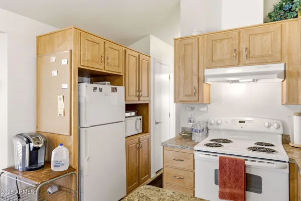$149,900 | 2703 Rustlers Roost, Overgaard, AZ 85933
