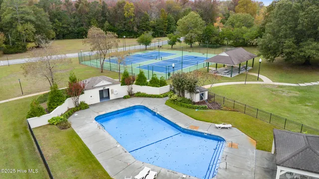 $1,299,999 | 370 Whitebridge Road, Hampstead, NC 28443