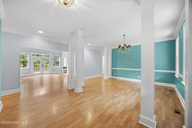 $1,299,999 | 370 Whitebridge Road, Hampstead, NC 28443