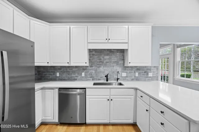 $1,299,999 | 370 Whitebridge Road, Hampstead, NC 28443