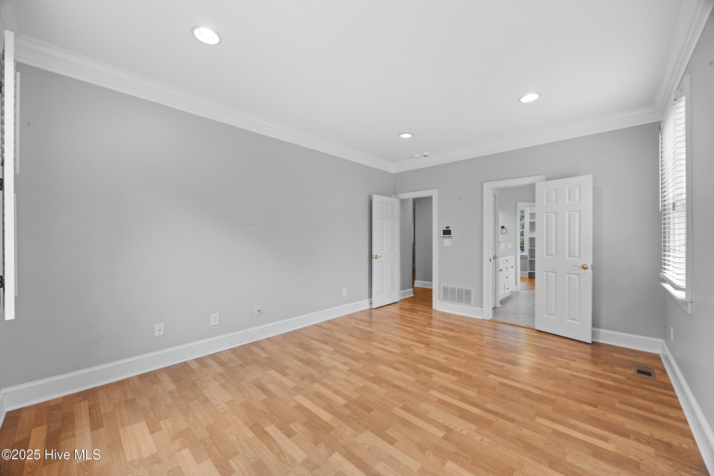 370 Whitebridge Road Hampstead, NC 28443 - Photo 28 of 108 28_bedroom