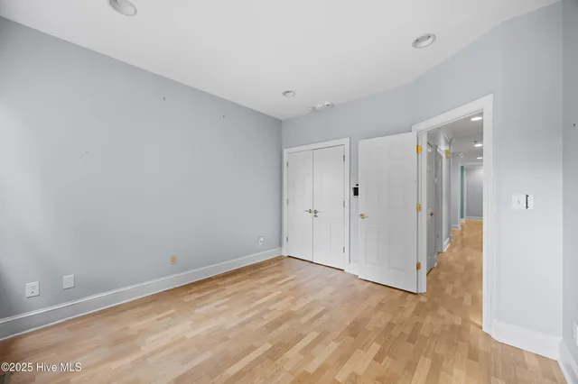 $1,299,999 | 370 Whitebridge Road, Hampstead, NC 28443