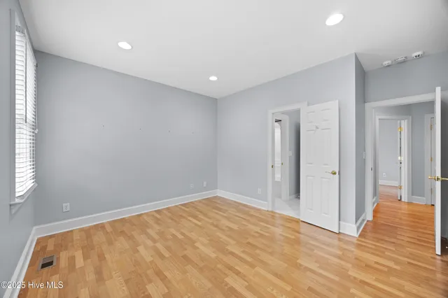 $1,299,999 | 370 Whitebridge Road, Hampstead, NC 28443