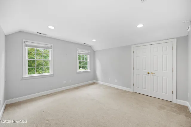 $1,299,999 | 370 Whitebridge Road, Hampstead, NC 28443