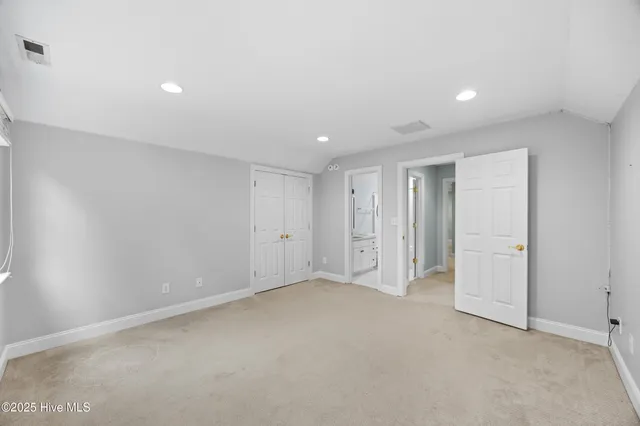 $1,299,999 | 370 Whitebridge Road, Hampstead, NC 28443