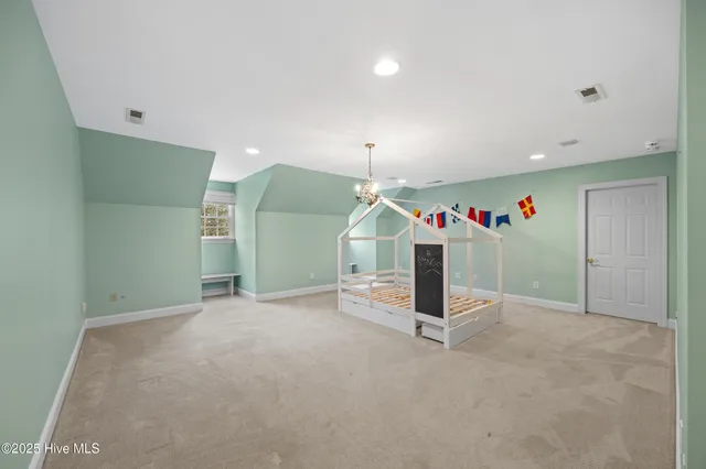 $1,299,999 | 370 Whitebridge Road, Hampstead, NC 28443