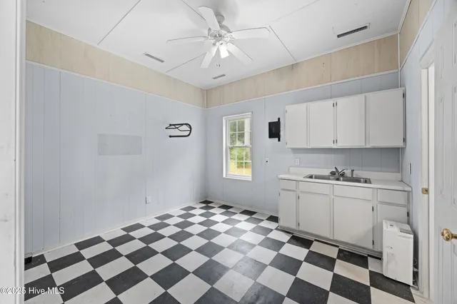 $1,299,999 | 370 Whitebridge Road, Hampstead, NC 28443