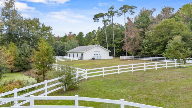 $1,299,999 | 370 Whitebridge Road, Hampstead, NC 28443