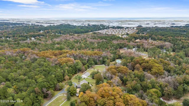 $1,299,999 | 370 Whitebridge Road, Hampstead, NC 28443