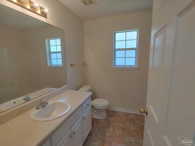 $1,650 | 4021 Embers Landing, Pensacola, FL 32505