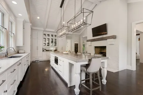 $4,250,000 | 2 Bridleway Trail, Nashville, TN 37215