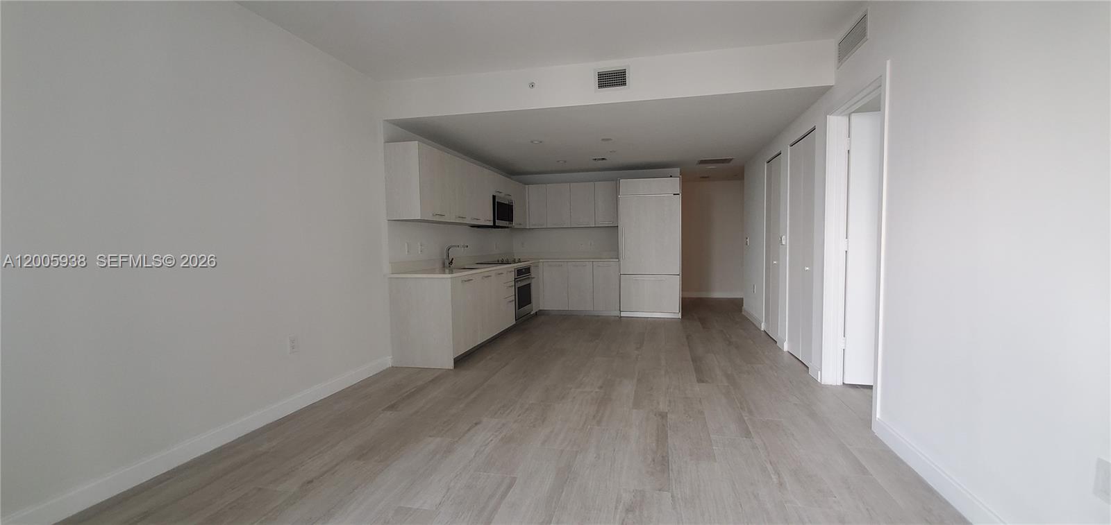 55 Southwest 9th Street, Unit 3610 Miami, FL 33130 - Photo 8 of 29