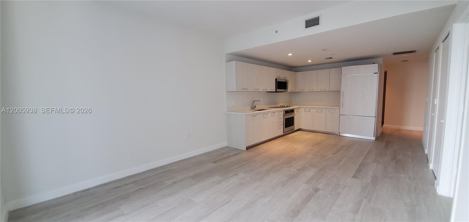 55 Southwest 9th Street, Unit 3610 Miami, FL 33130 - Photo 9 of 29