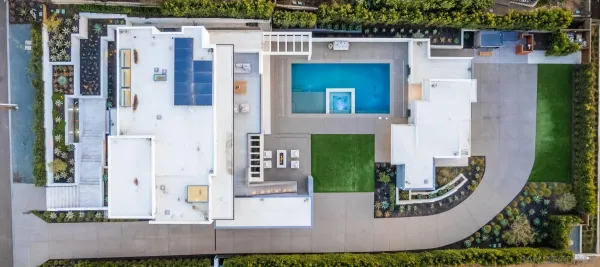 $10,999,888 | 521 South Rios Avenue, Solana Beach, CA 92075