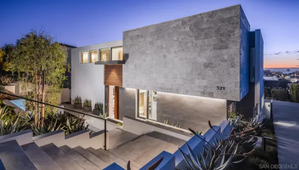 $10,999,888 | 521 South Rios Avenue, Solana Beach, CA 92075