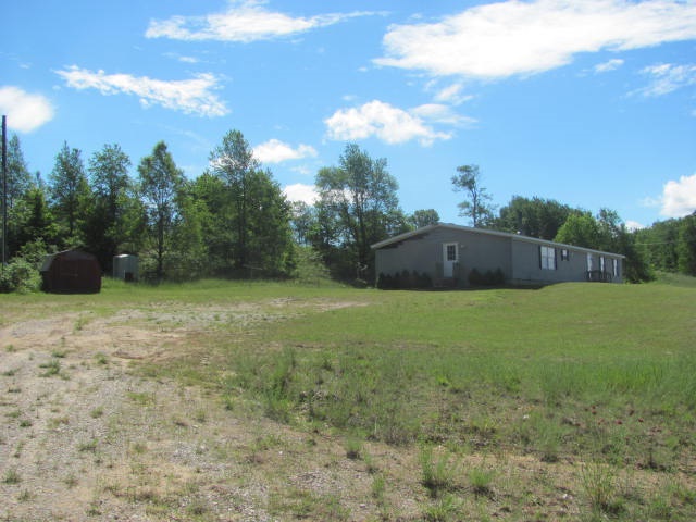 15727 Yates Road Copemish, MI 49625 - Photo 2 of 22 1835894-1.JPG