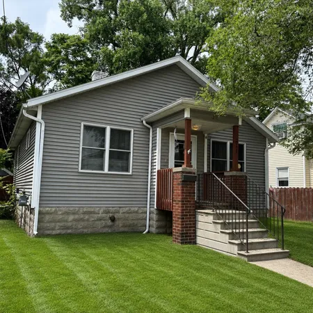 $124,900 | 211 State Street, Bay City, MI 48706